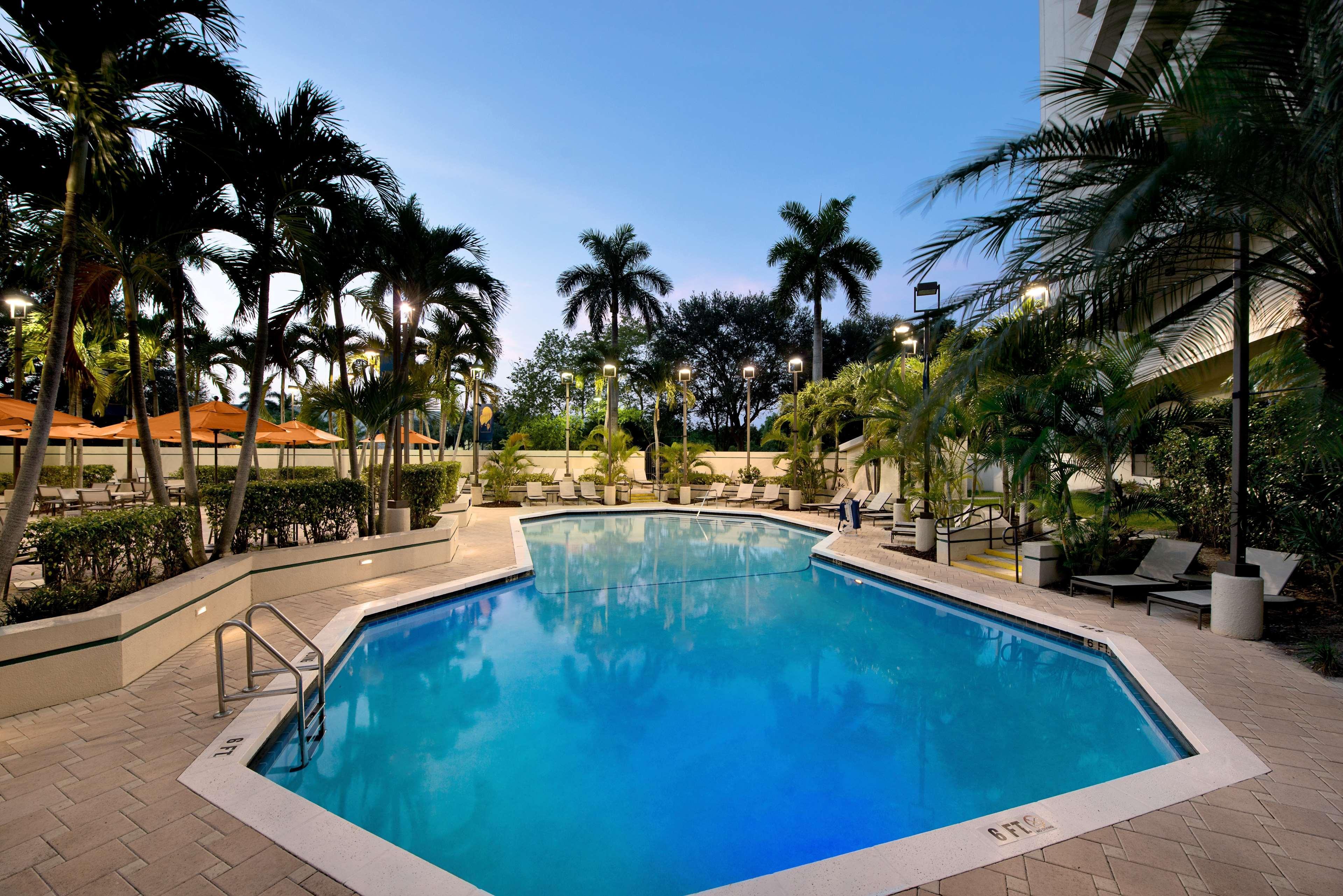 Embassy Suites Boca Raton Zewnętrze zdjęcie