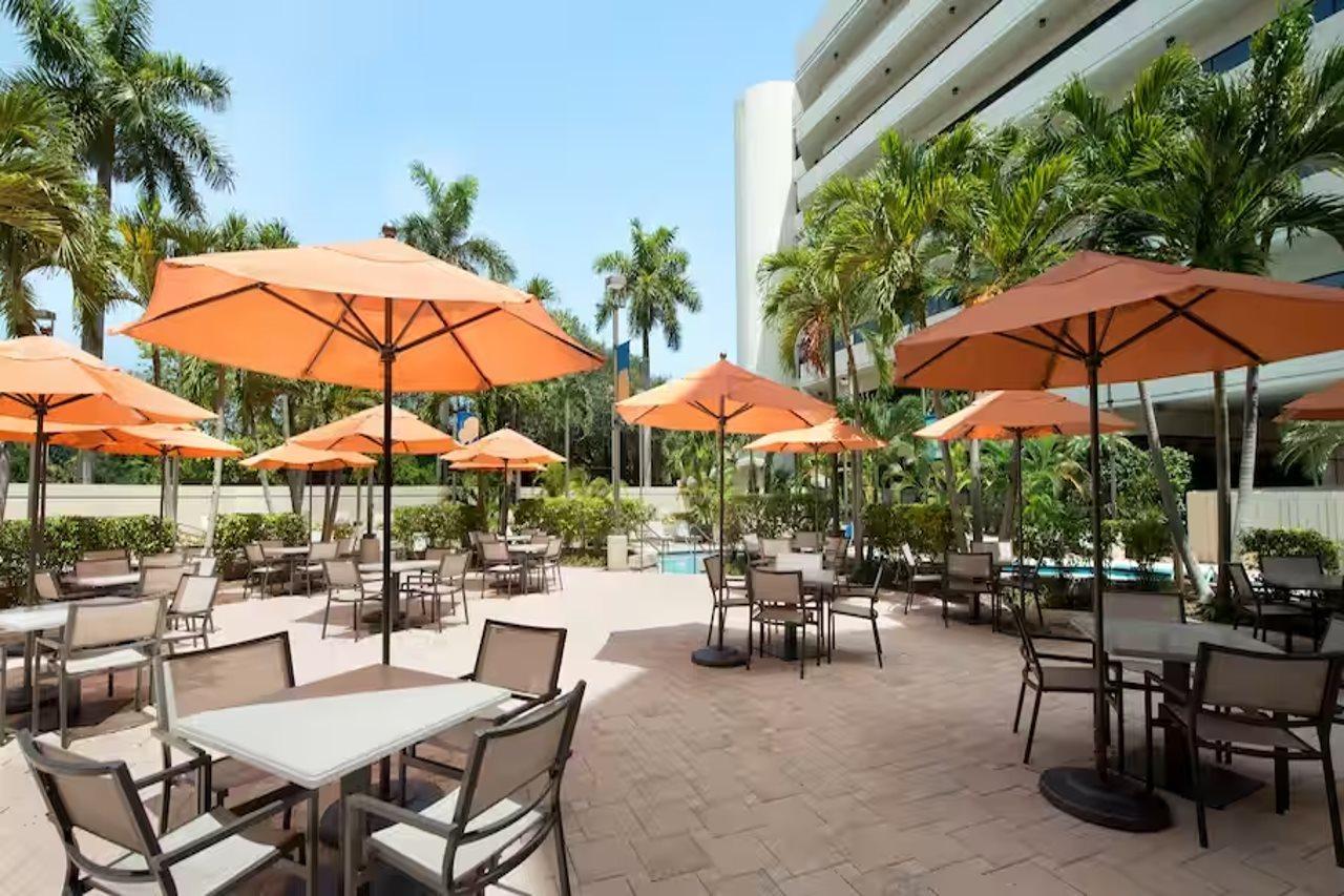 Embassy Suites Boca Raton Zewnętrze zdjęcie