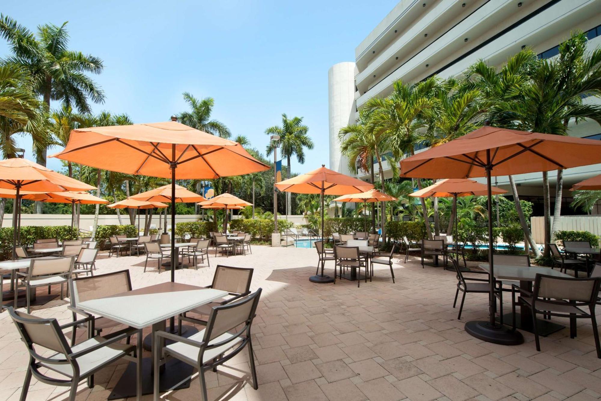 Embassy Suites Boca Raton Zewnętrze zdjęcie